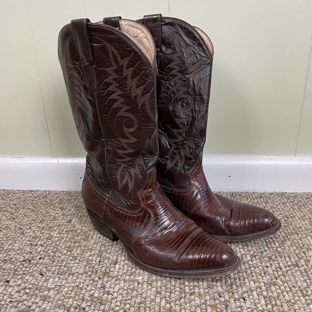 Classic Brown Western Cowboy Boots - Picture 2 of 7